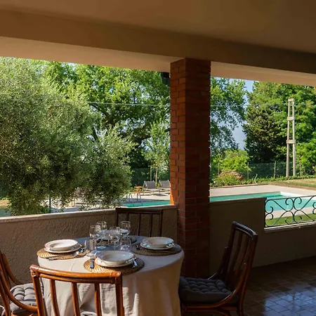 Βίλα Taparita, Natura Piscina E Relax