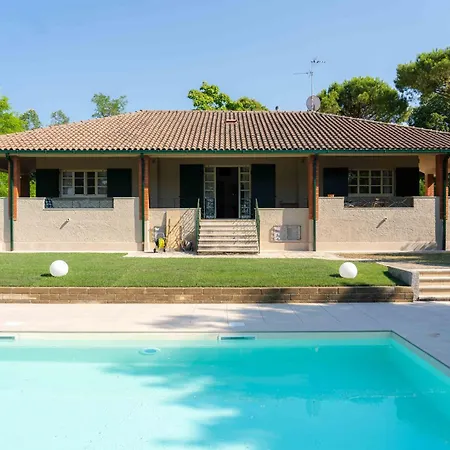 Taparita, Natura Piscina E Relax Villa *