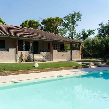 Taparita, Natura Piscina E Relax * Πέζαρο