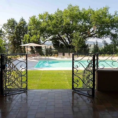 Taparita, Natura Piscina E Relax Βίλα Πέζαρο